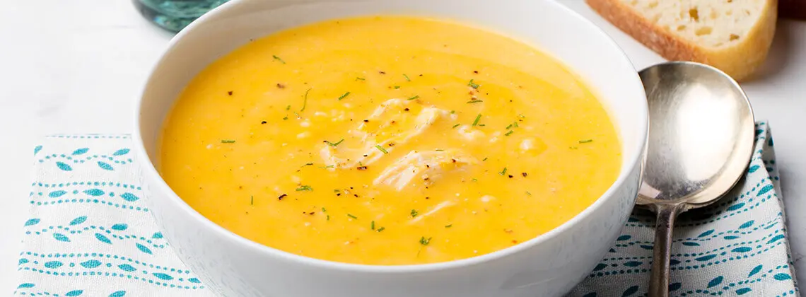 Chipotle chicken & pumpkin soup
